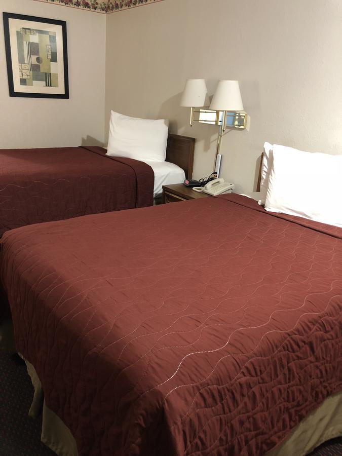 Rexdale Inn Seminole Экстерьер фото